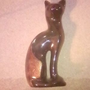 Cat statue